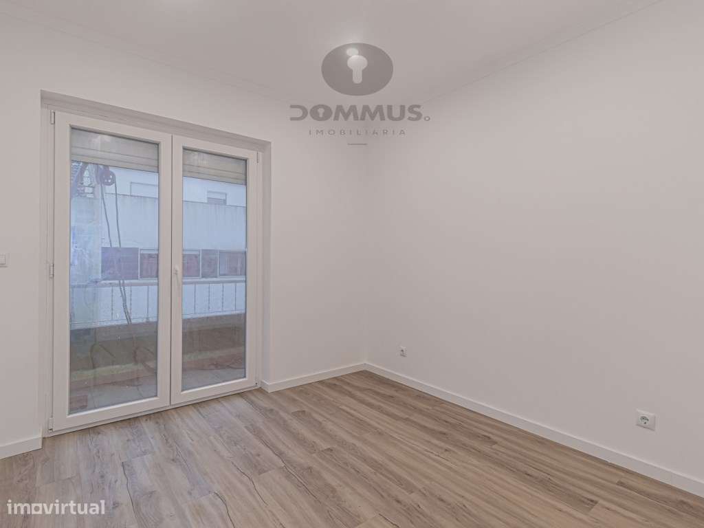 Apartamento T2 Duplex totalmente remodelado-18