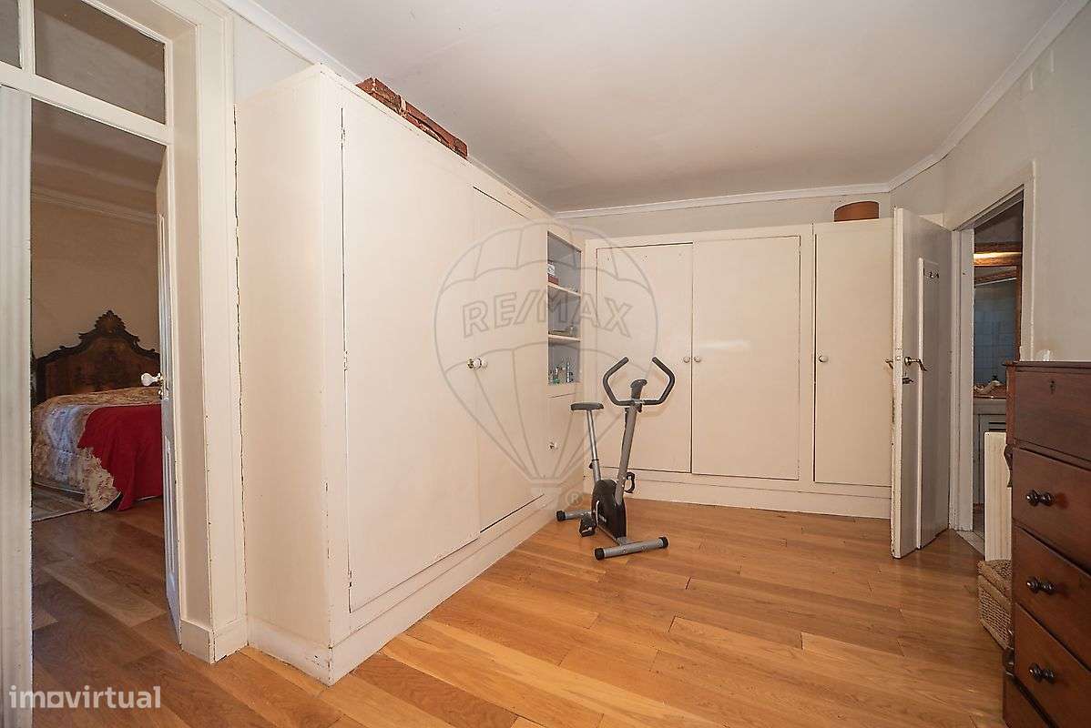 Moradia T6 para venda-19