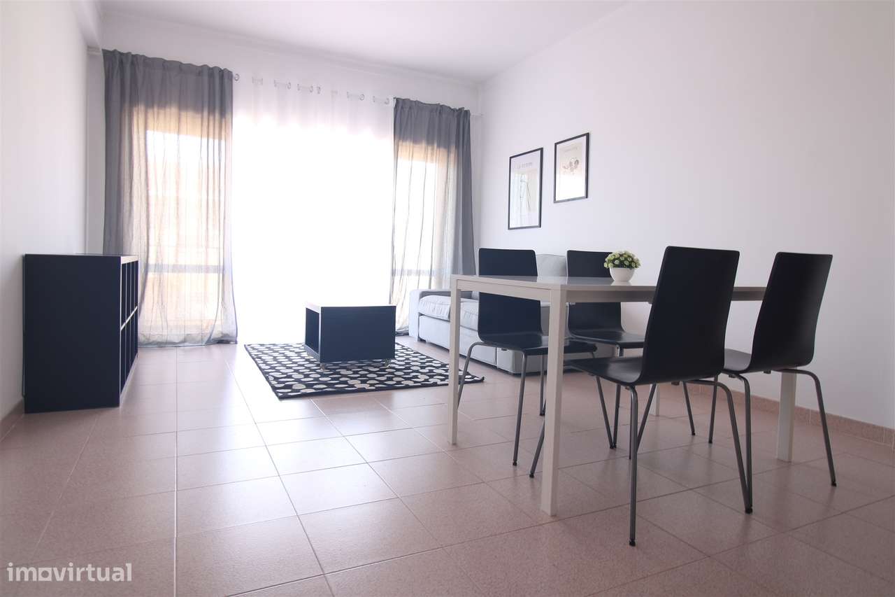 Apartamento T1 próxima da Av. Dias da Silva, Coimbra - Grande imagem: 2/10