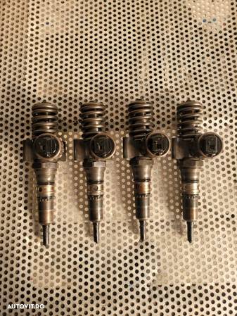 Injectoare Injector Vw Audi Seat Skoda 2.0 Tdi Euro 4 Bosch 2 Prinderi A4 A6 Passat Golf Octavia - 3