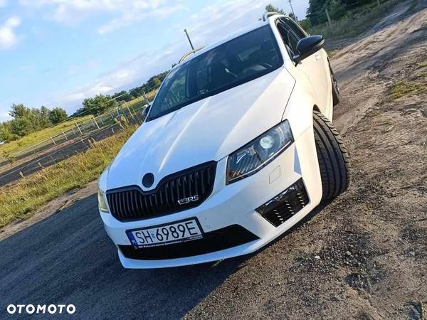 Skoda Octavia 2.0 TSI RS - 1