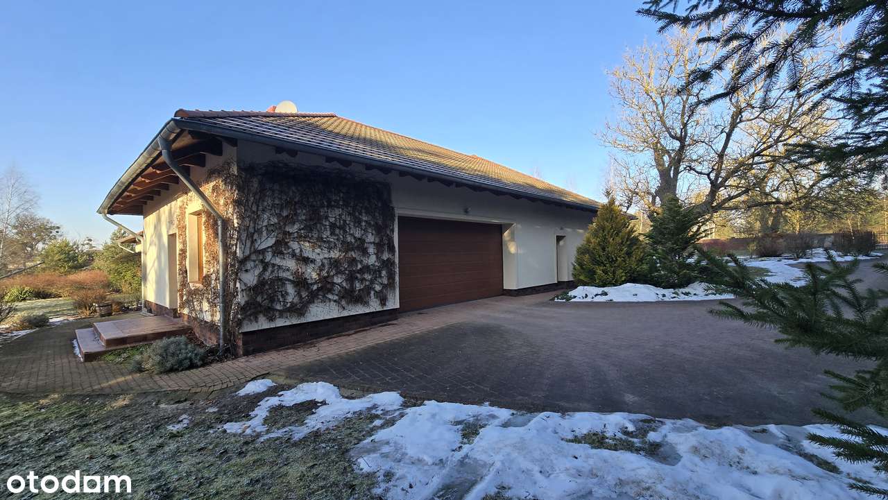 1,2 HEKTARA PRYWATNOŚCI – Rezydencja ze stawem i lasem pod Poznaniem-16