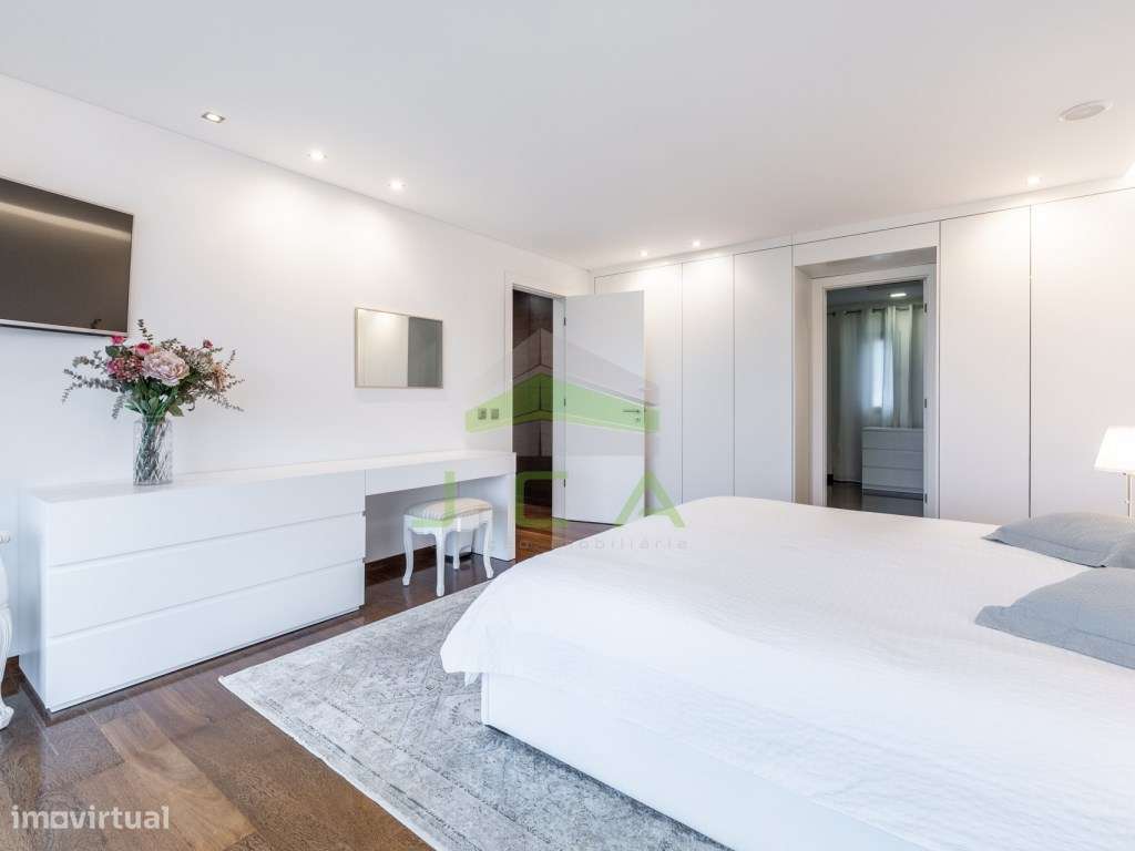 Moradia V4 isolada a 3min de Leiria-38