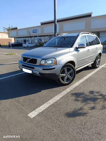 Volvo XC 90 - 1