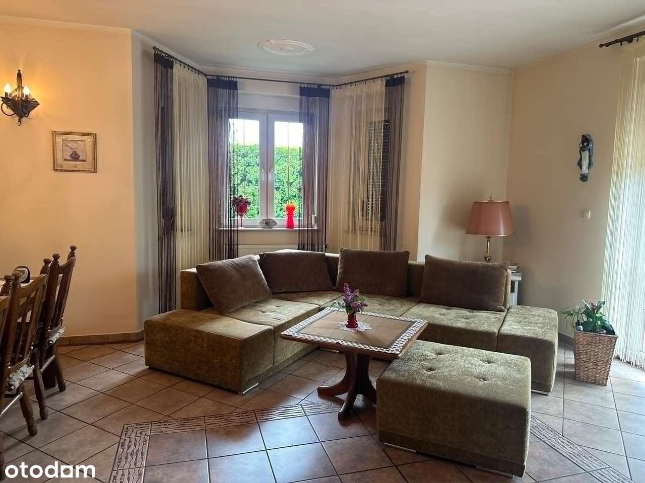 Na sprzedaż zadbany dom dla dużej rodziny w Osolinie !-4