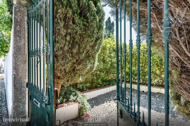 Andar de Moradia T3 c/ Jardim Privativo no Centro Histórico de Cascais-46