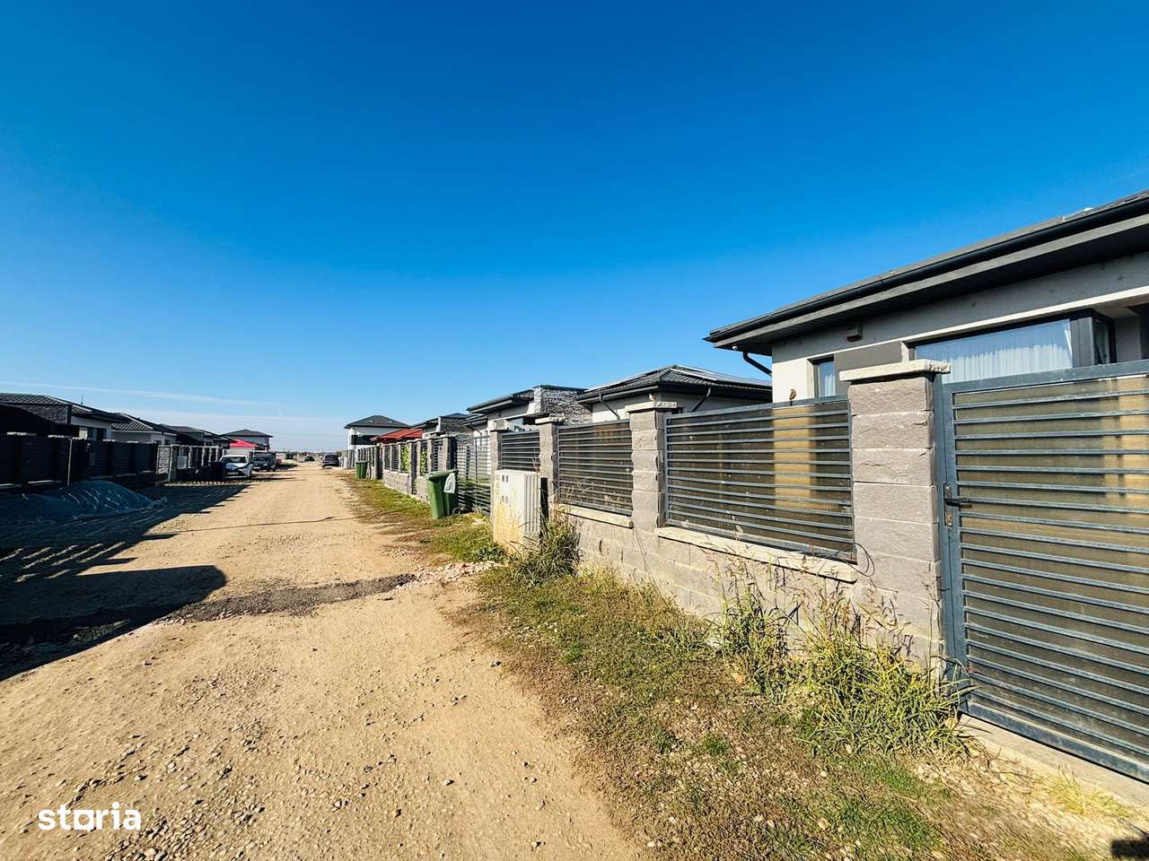 Casa CU PLACA DE BETON PESTE ETAJ, 3 camere – Berceni Ilfov - Imagine principală: 2/14