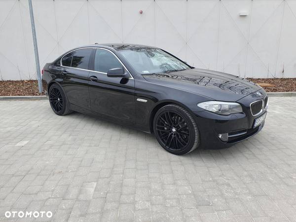 BMW Seria 5 520d - 15