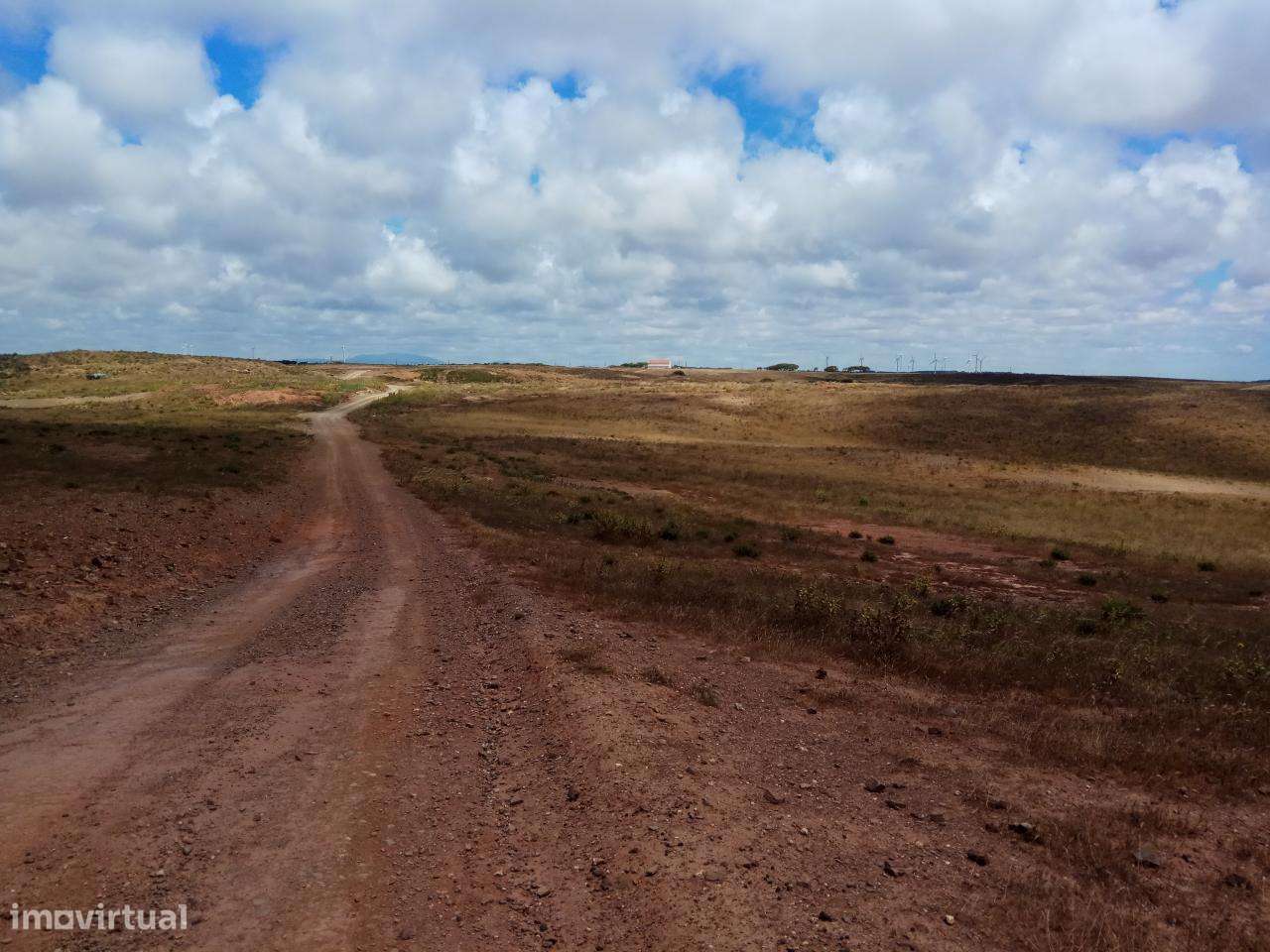 Terreno Rústico Currais Velhos - Vila do Bispo _ 664Lagos V13-16