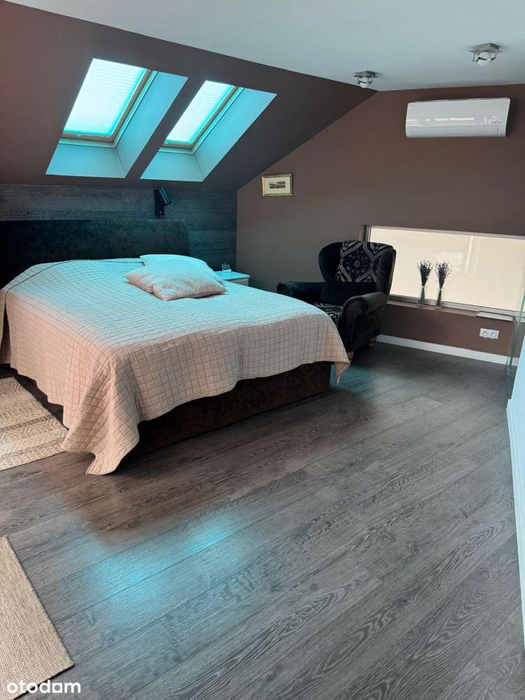 Przepiękny dom nieopodal Piaseczna. Żabieniec.-13