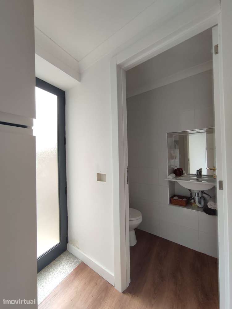 Casa tipo T1 ,no centro histórico de Caldas de Aregos/Rio Douro-21