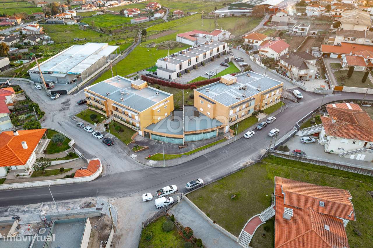 Apartamento T1+1 Arnoso (Santa Maria)-7