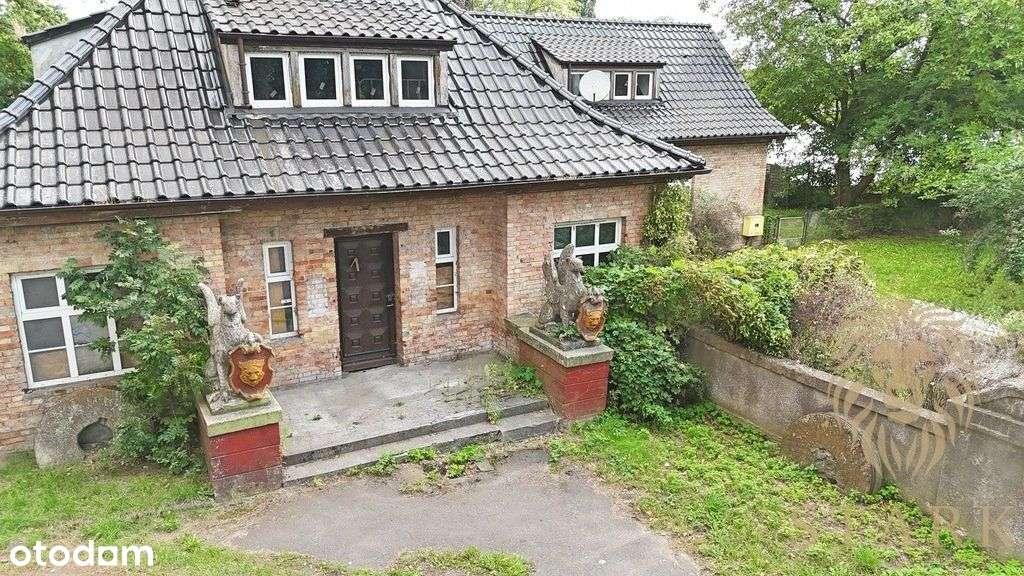 Dworkowa bryła z widokiem na stawy - Pełny obrazek: 3/13