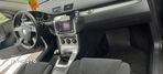 Volkswagen Passat 2.0 TDI Comfortline - 7