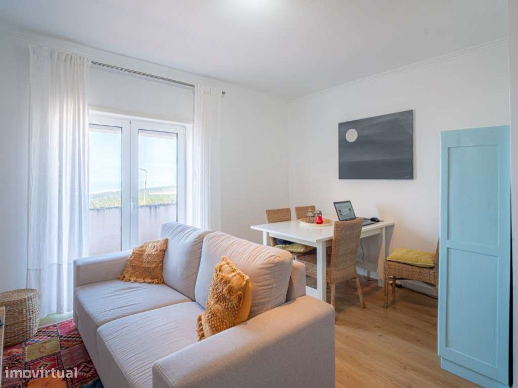 Apartamento T3 com varanda e vista deslumbrante para a Praia do Nor... - Grande imagem: 4/37