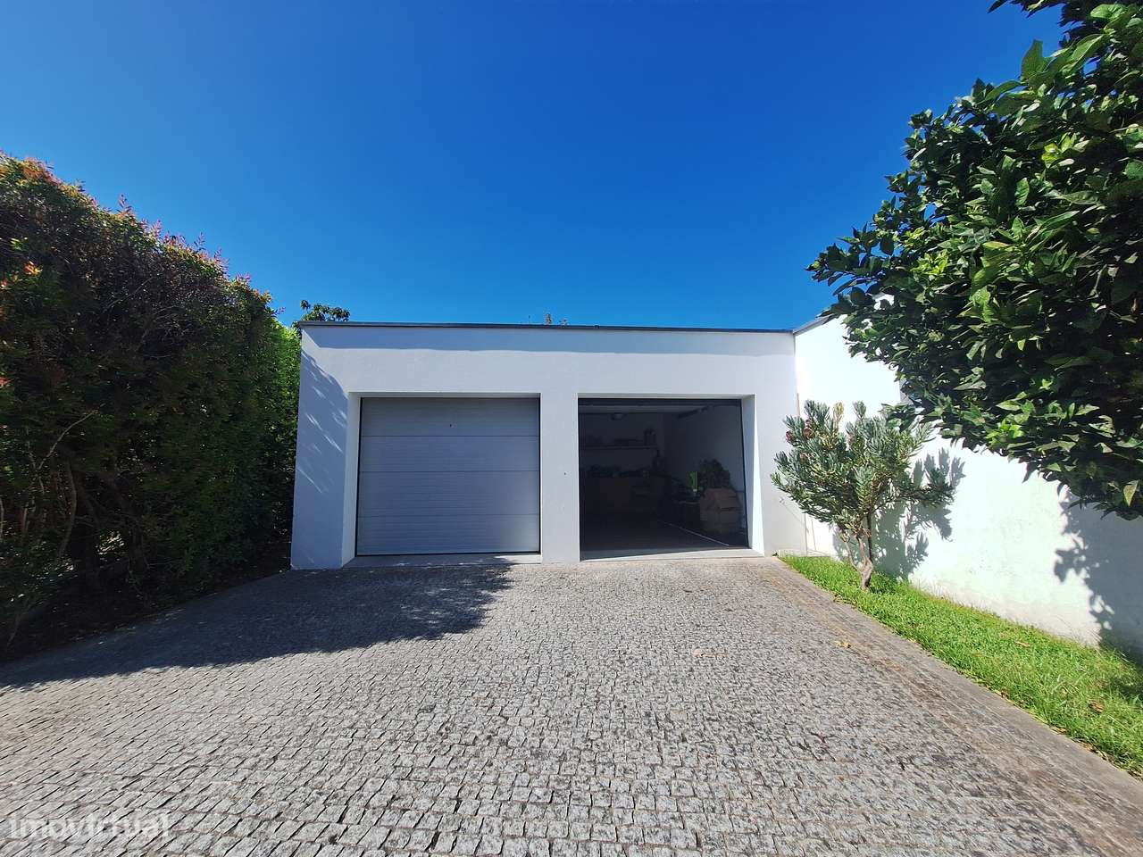 Moradia V3 com design único em Vila Nova de Anha.-27