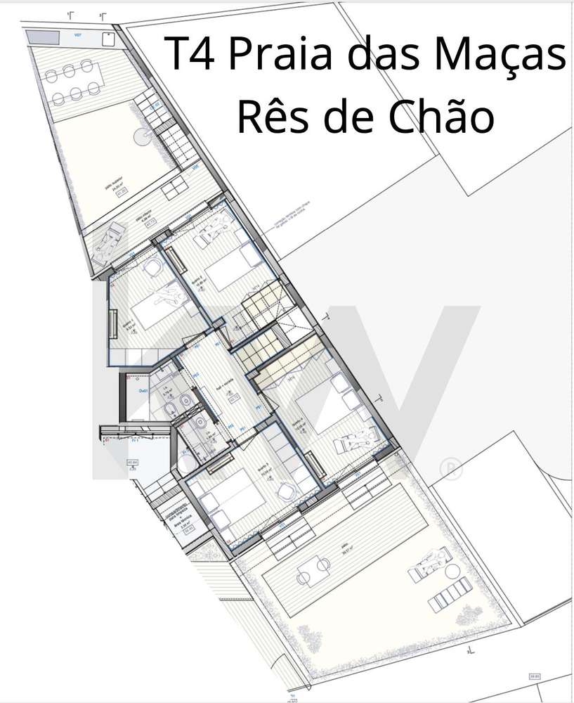 Entre serra e mar | Duplex T4 com terraços | Praia das Maçãs-35