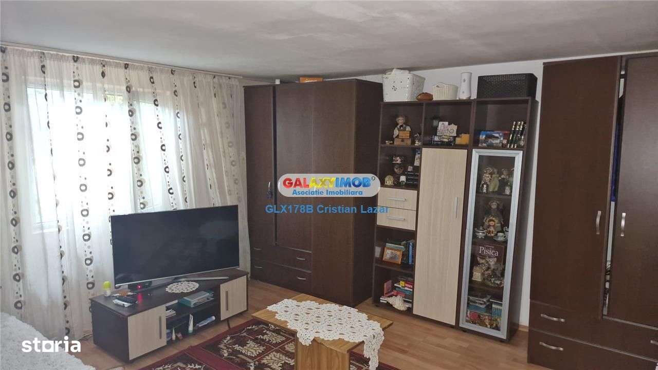 Oferta vanzare casa Giulesti, Triaj - Imagine principală: 4/5