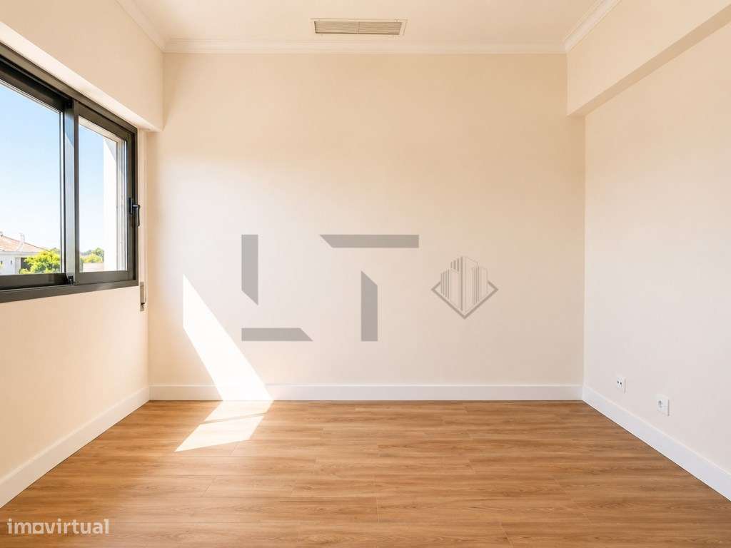 Moradia T4 em Banda totalmente Renovada com Garagem, para Venda na ...-34