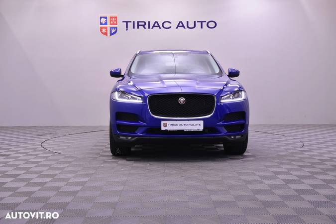 Jaguar F-Pace - 8