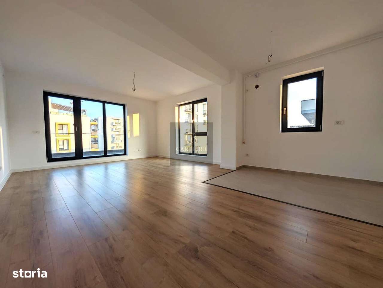 2 CAMERE  BLACK FRIDAY | OZANA |  LOC DE PARCARE | COMISION 0-0