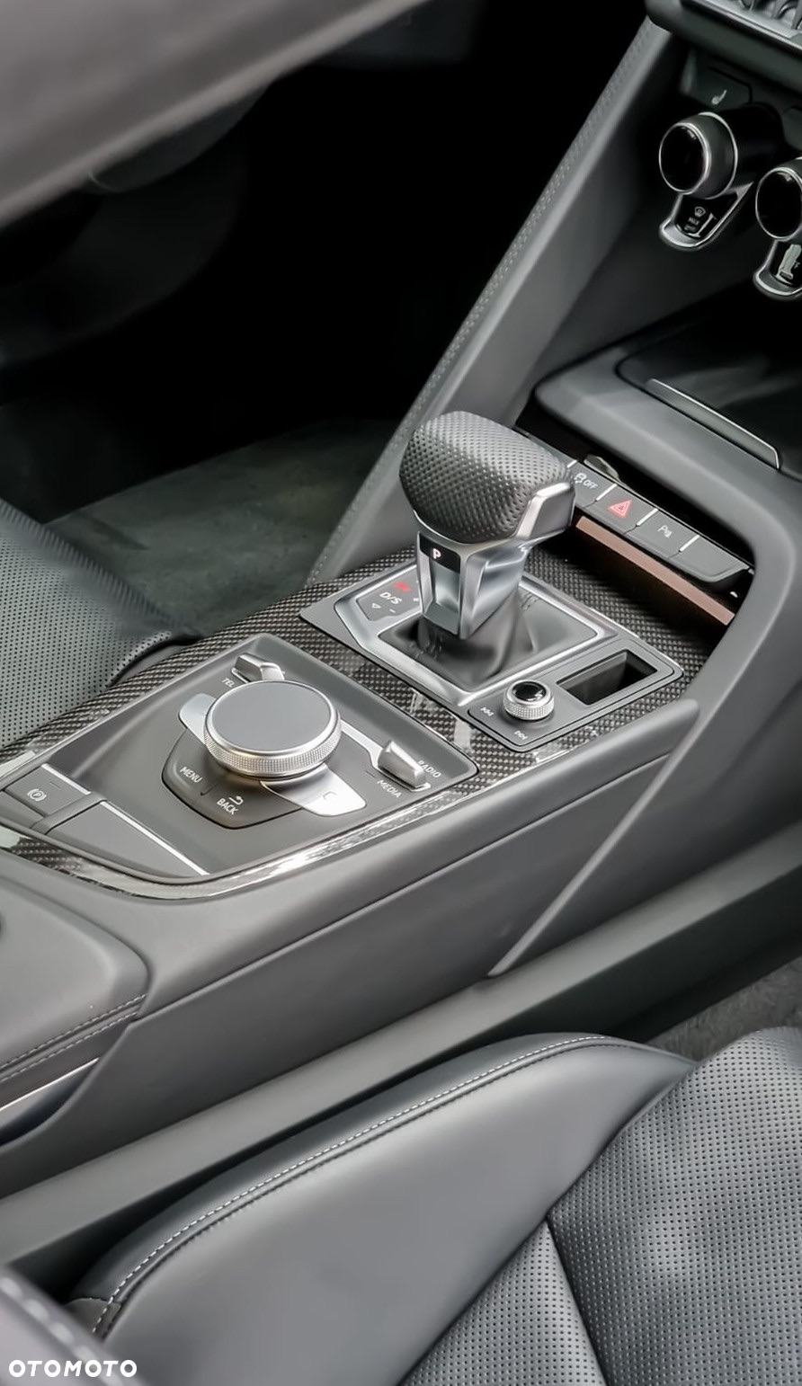 Audi R8 V10 Quattro Performance - 15