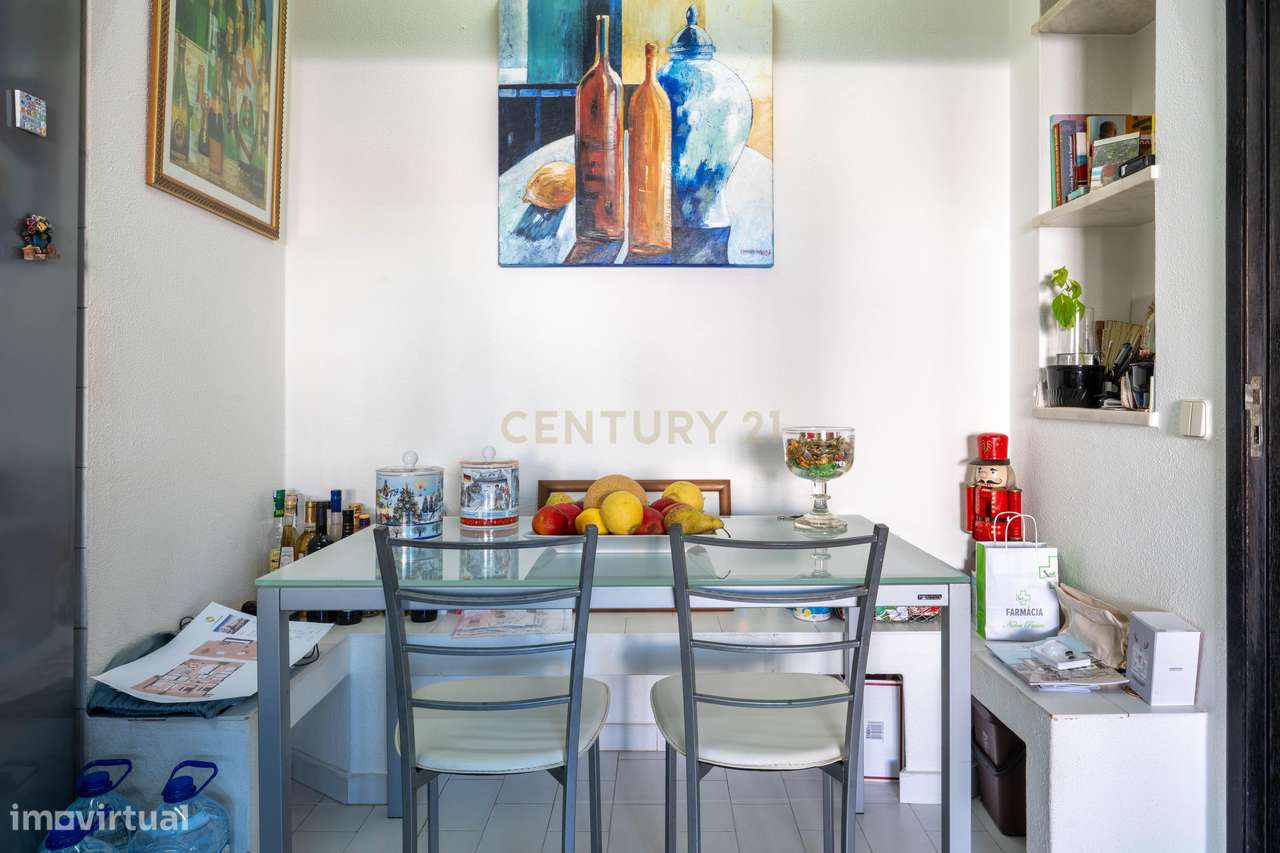 Oportunidade Rara: Moradia com Piscina e 3097m² de Terreno em Almancil-18