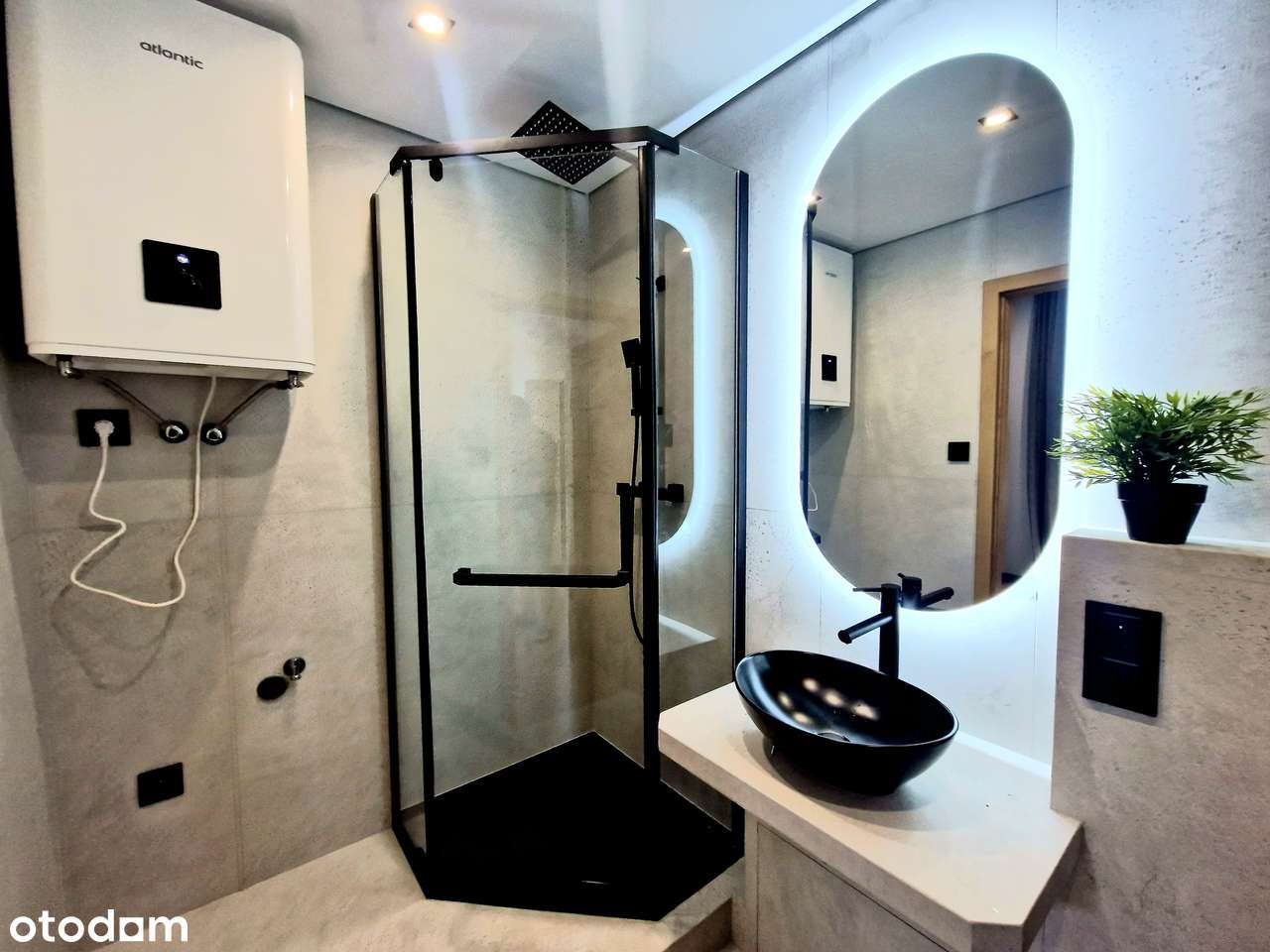 Ustawna kawalerka po remoncie w kamienicy – gotowa do zamieszkania-15