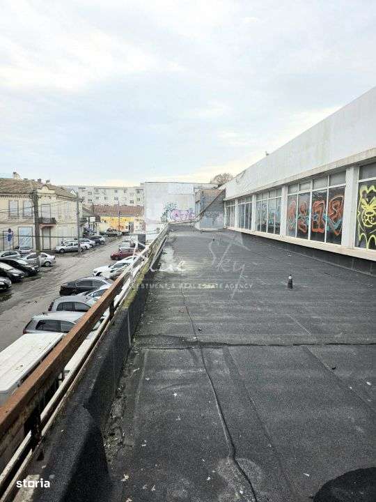 Spatiu Generos cu Terasa Circulabila in Centru-12