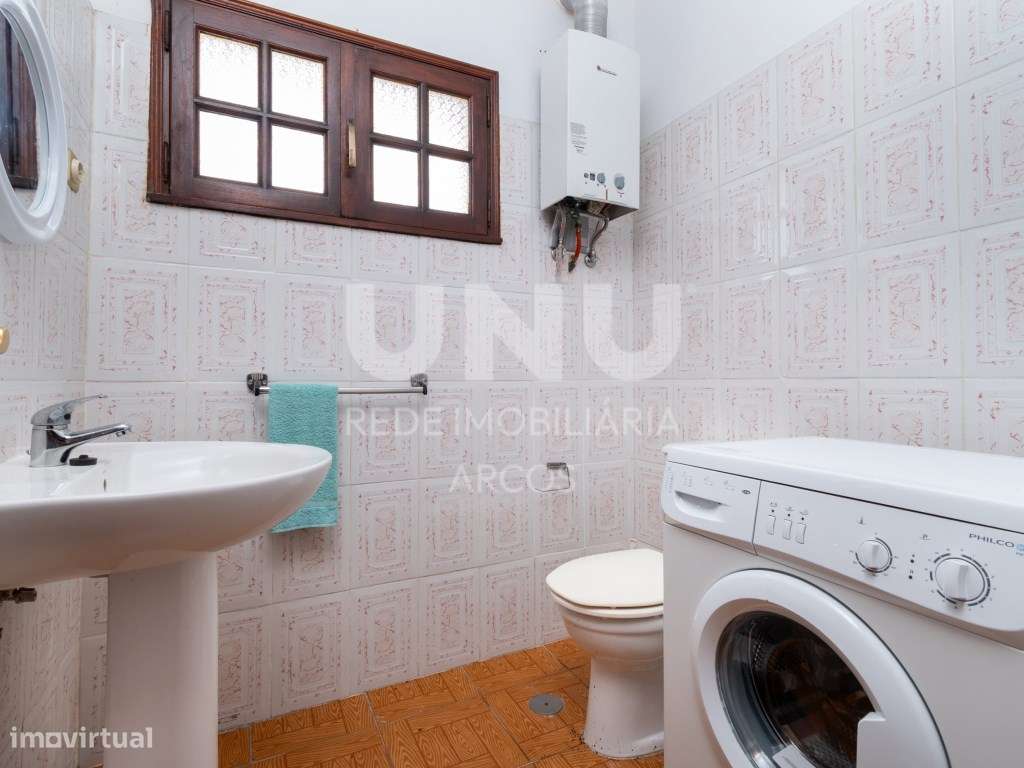 Moradia Bi-Familiar-15