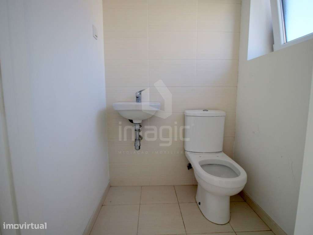 LOJA no CENTRO de MAFRA - Arrendamento - Grande imagem: 5/5