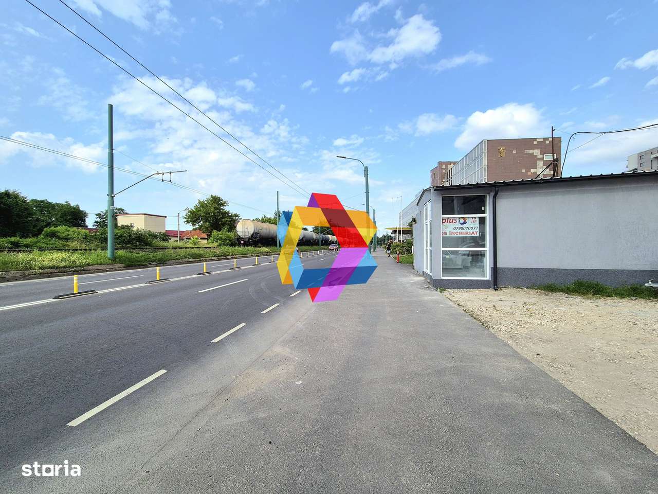 Spațiu de vânzare Brașov - 28 mp cu trafic auto intens - Imagine principală: 4/7