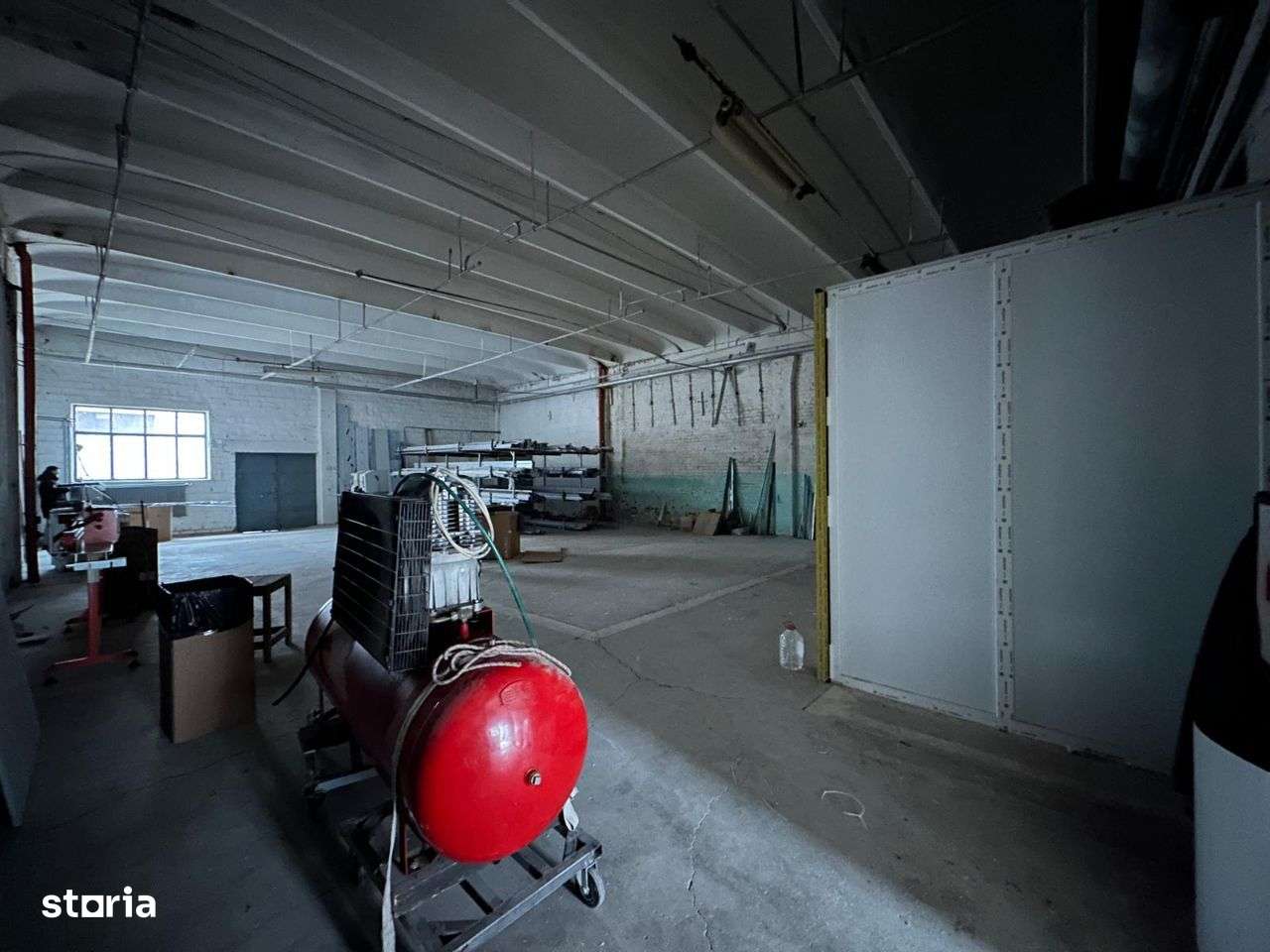 Hale 50, 228, 430, 595mp, zona Carrefour Felicia, C. Chisinaului 26 - Imagine principală: 5/6