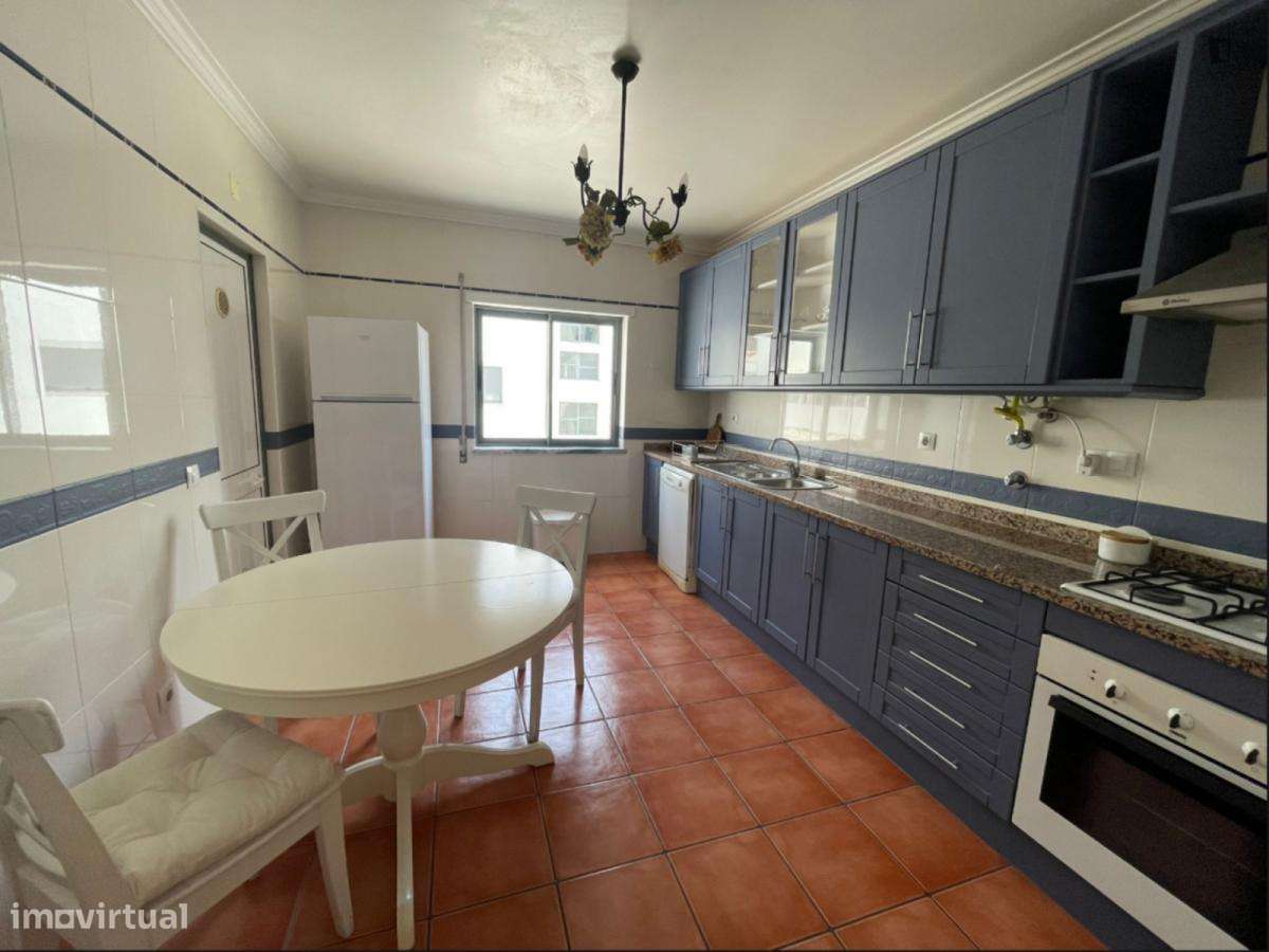 Apartamento com 3 quartos - localizado em Grandola - Grande imagem: 4/10