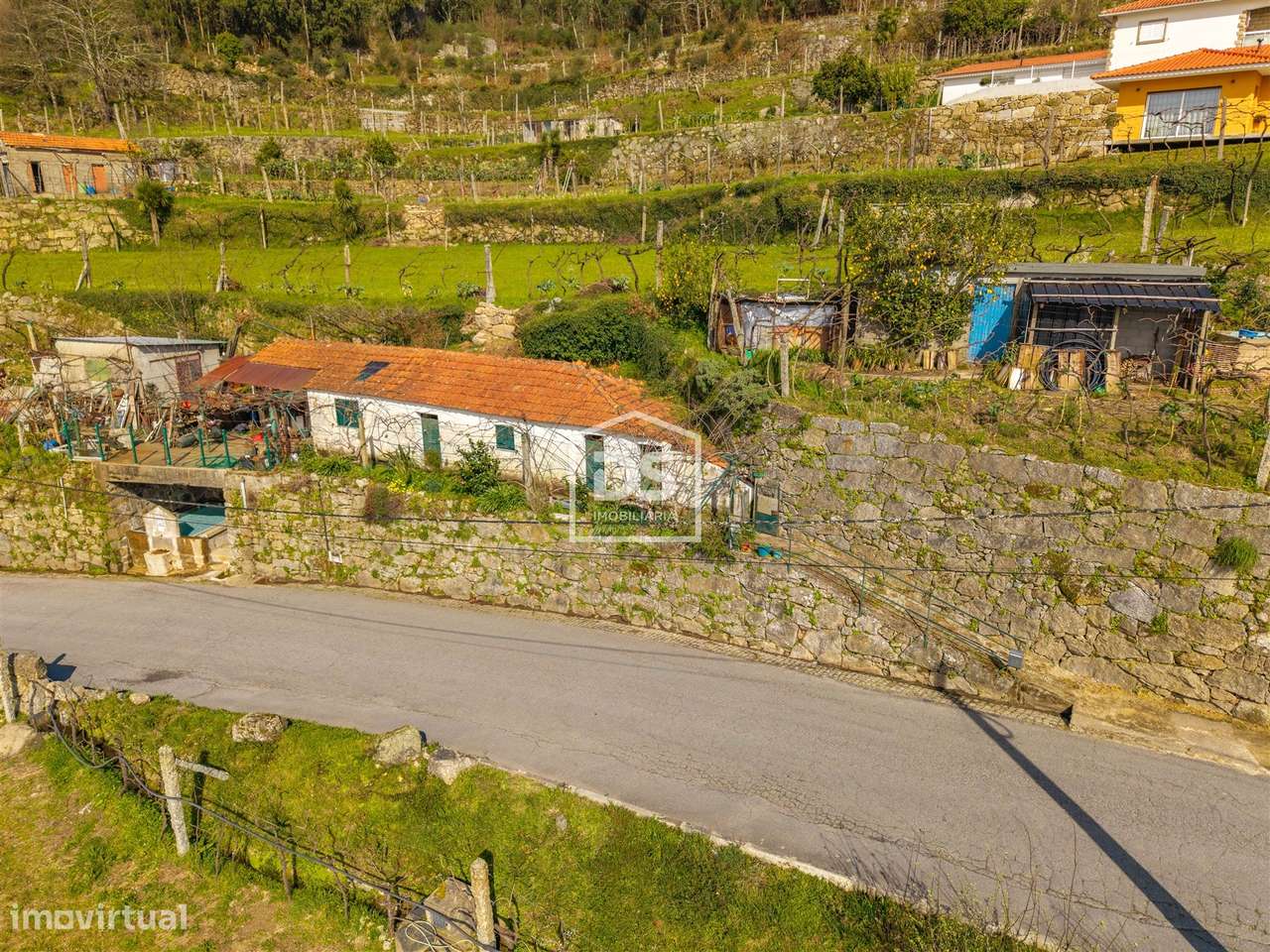 Moradia T1 Venda em Sobrado e Bairros,Castelo de Paiva - Grande imagem: 2/16