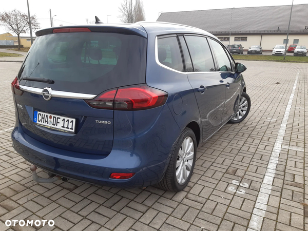 Opel Zafira 1.4 Turbo (ecoFLEX) Start/Stop ON - 11