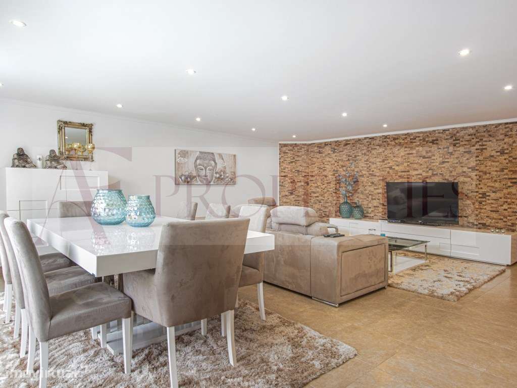 Oportunidade em Santarém - Moradia em Abitureiras com Piscina e Des...-8