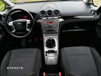 Ford Galaxy 2.0 TDCi Ghia - 15