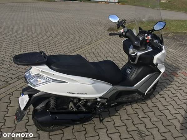 Kymco Downtown - 3