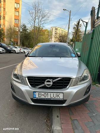 Volvo XC 60 D5 AWD Summum - 2