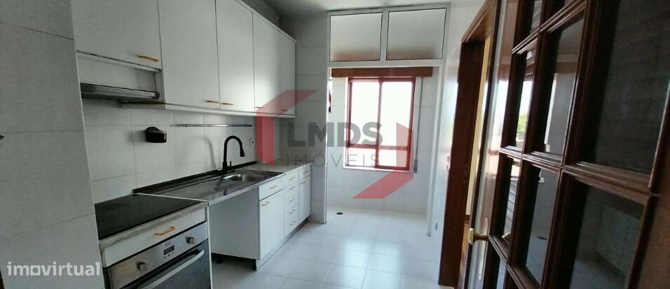 Apartamento T2 com Garagem e Arrumos – Custóias, Matosinhos - Grande imagem: 4/17