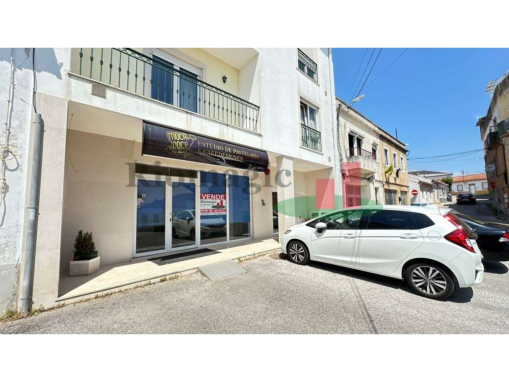 Loja em Rio Maior ***RIOMAGIC*** - Grande imagem: 2/23