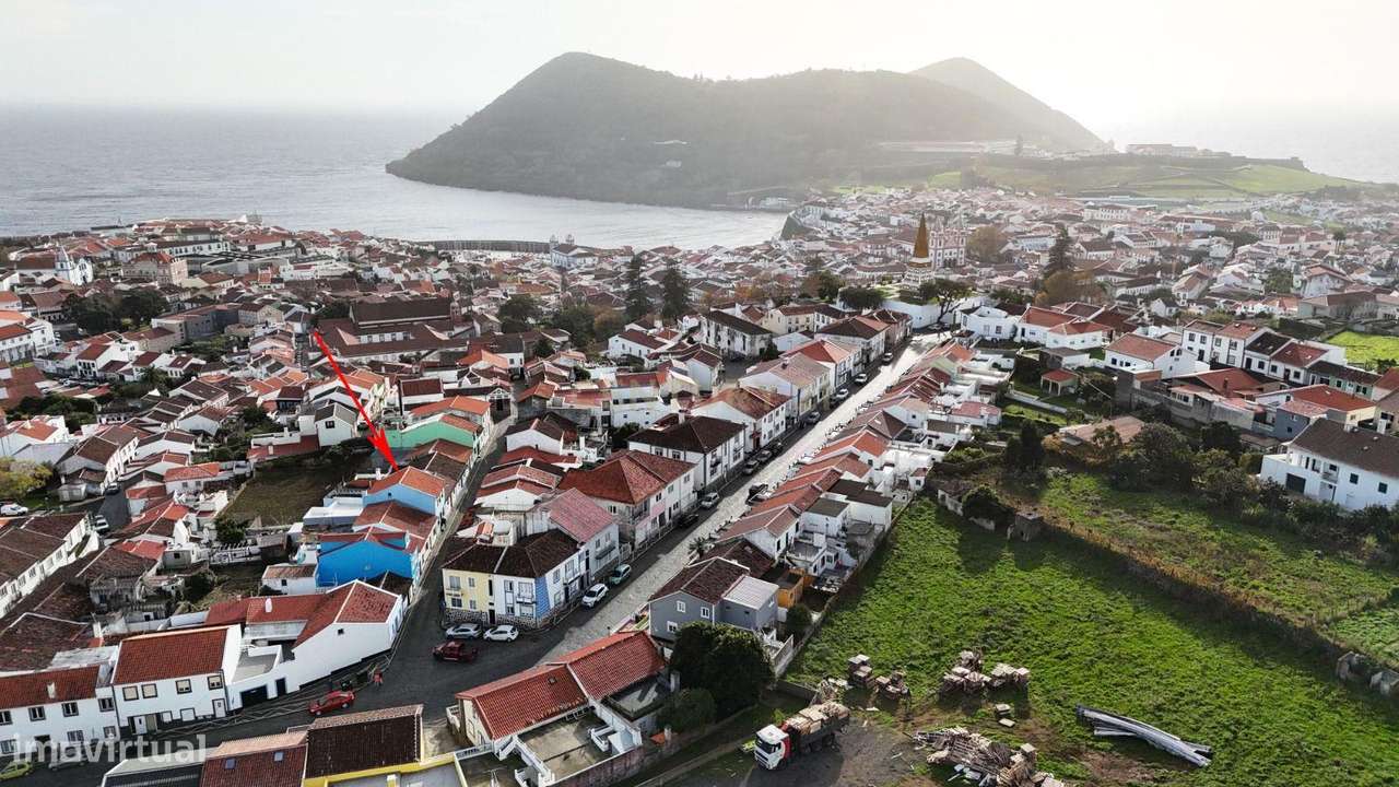 Moradia T3 com Terraço em Angra do Heroísmo - Grande imagem: 2/36