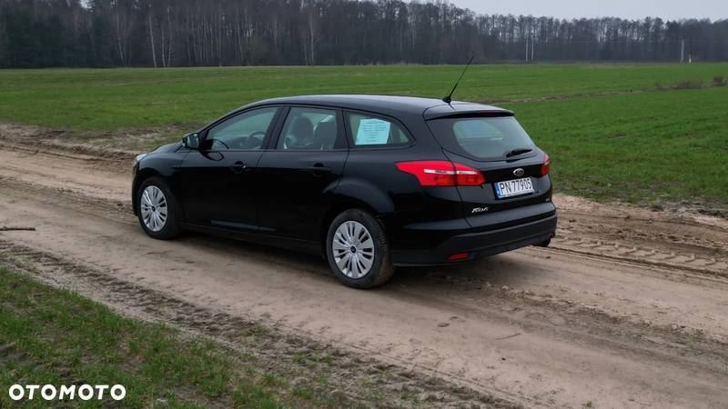 Ford Focus 1.5 EcoBoost Trend ASS - 4