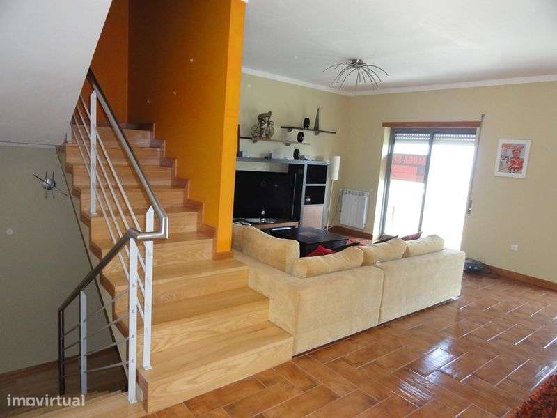 Moradia T3 com Jardim e Terraço - Grande imagem: 2/4