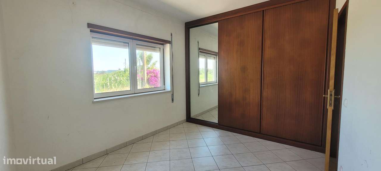 Moradia T2 em Lavos-13