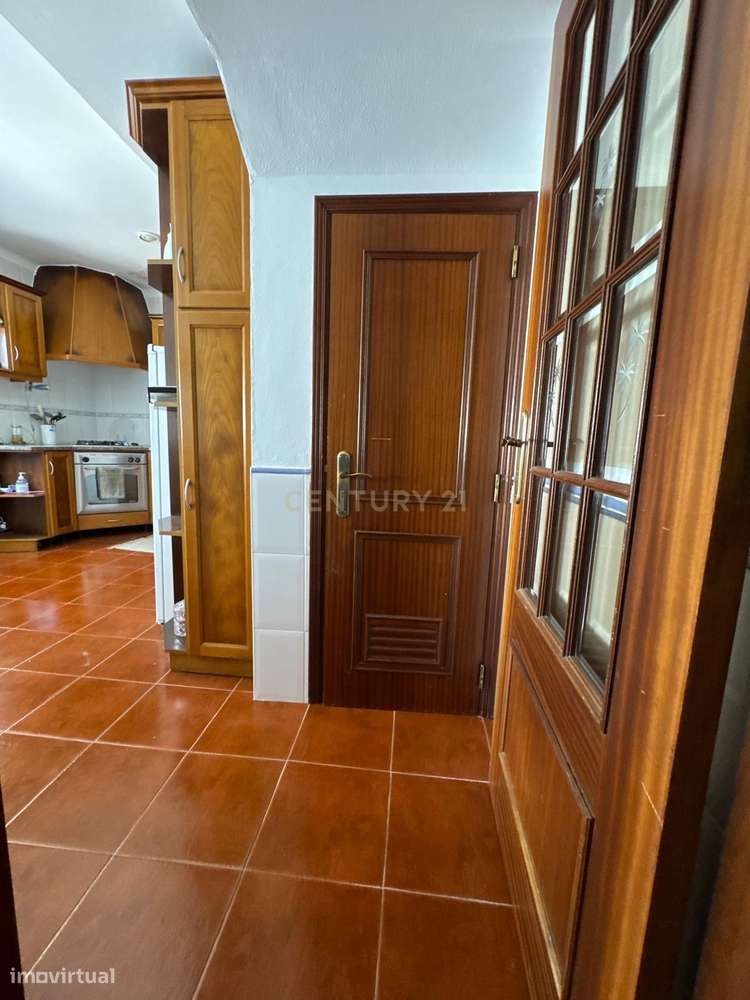 Casa T3 em Bárrio, Alcobaça - Oportunidade Única!-29