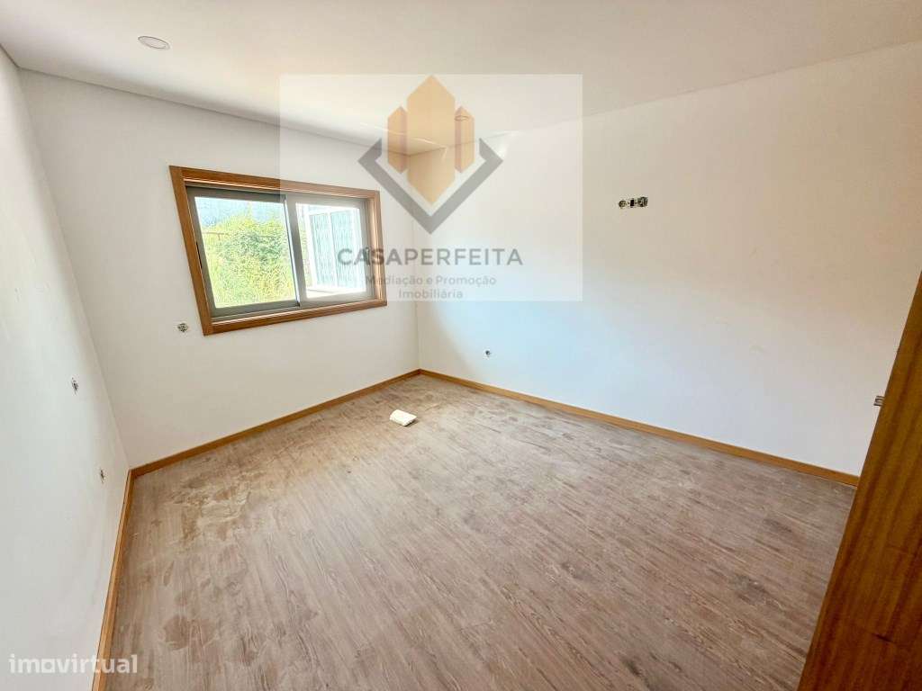 Apartamento T3 NOVO com 156m2, Terraço e Lugar de Garagem - Nogueir...-9