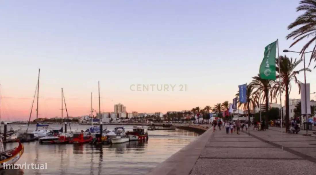 Ruína com Potencial na Zona Histórica de Portimão - Grande imagem: 4/10