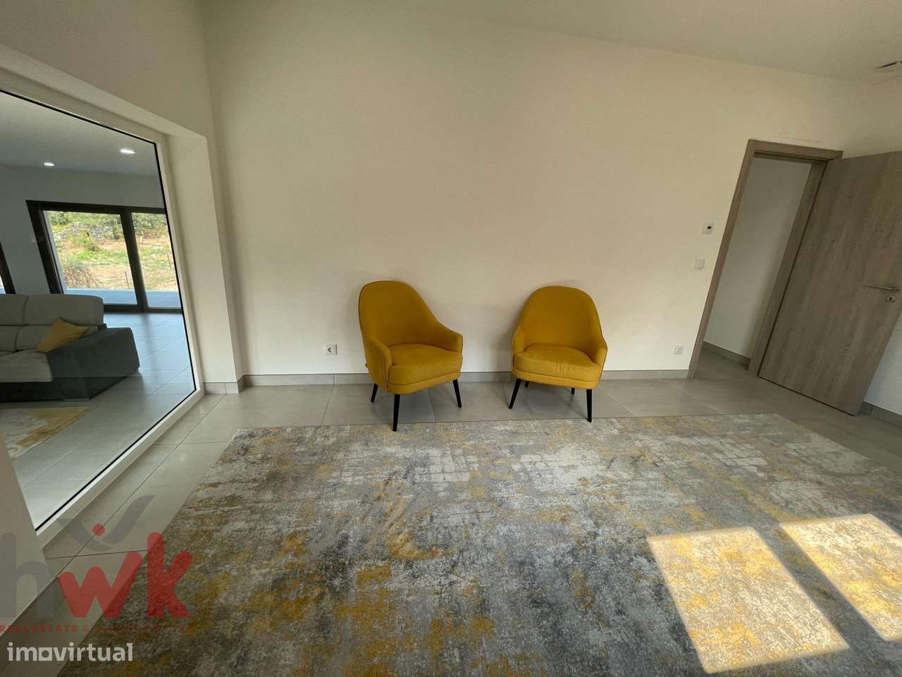 Moradia Nova T4+1 com Terreno-28